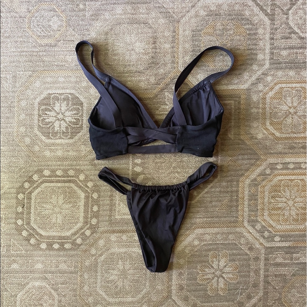 L SPACE adjustable slider bottoms and plunge top bikini